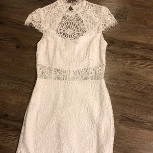 Bebe Cute White Lace Dress💃